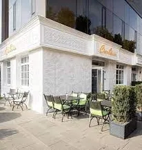 restaurant-outside